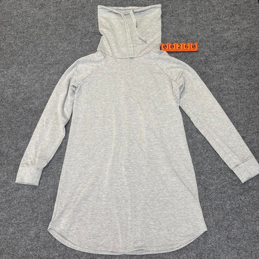 Charlotte Russe Gray Long Sleeve Long Turtle Neck Top Size M